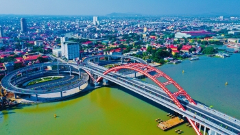 hai phong but pha 6 thang dau nam don luc cho muc tieu tang truong grdp 1235