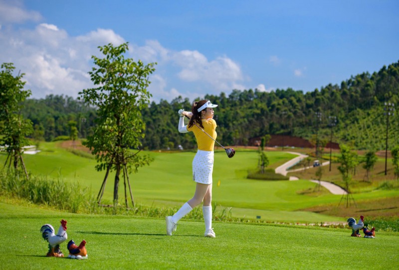 Không gian sân golf ghi dấu ấn với kiến trúc đậm văn hóa Việt