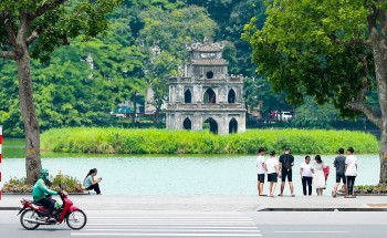 Giữ đà tăng trưởng, du lịch Hà Nội đẩy mạnh xúc tiến, làm mới sản phẩm