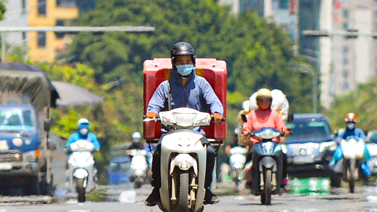 Thời tiết hôm nay (27/7): Hà Nội ngày nắng nóng, chiều tối mưa rào