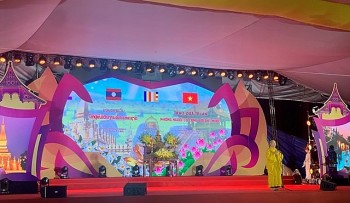 Tưởng nhớ những anh hùng, chiến sĩ người Việt từng làm nhiệm vụ quốc tế tại Xiangkhoang