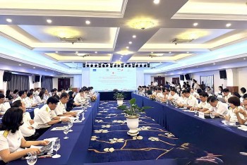 Doanh nghiệp đề xuất nâng ngưỡng áp thuế, cho tham vấn trước khi kiểm tra