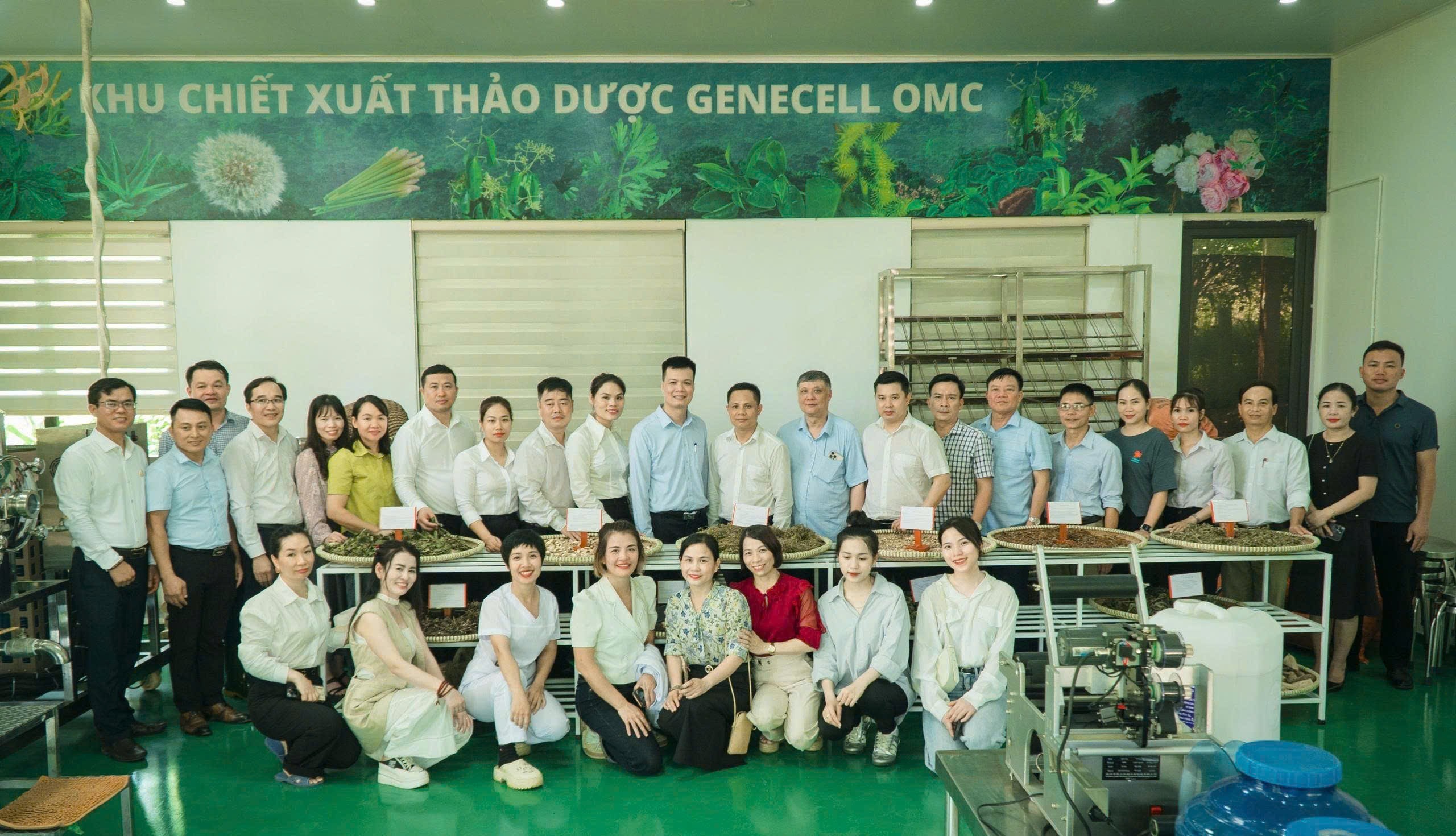 Viện nghiên cứu Y Dược cổ truyền Tuệ Tĩnh và SMC ORGANIC GARDEN hợp tác
