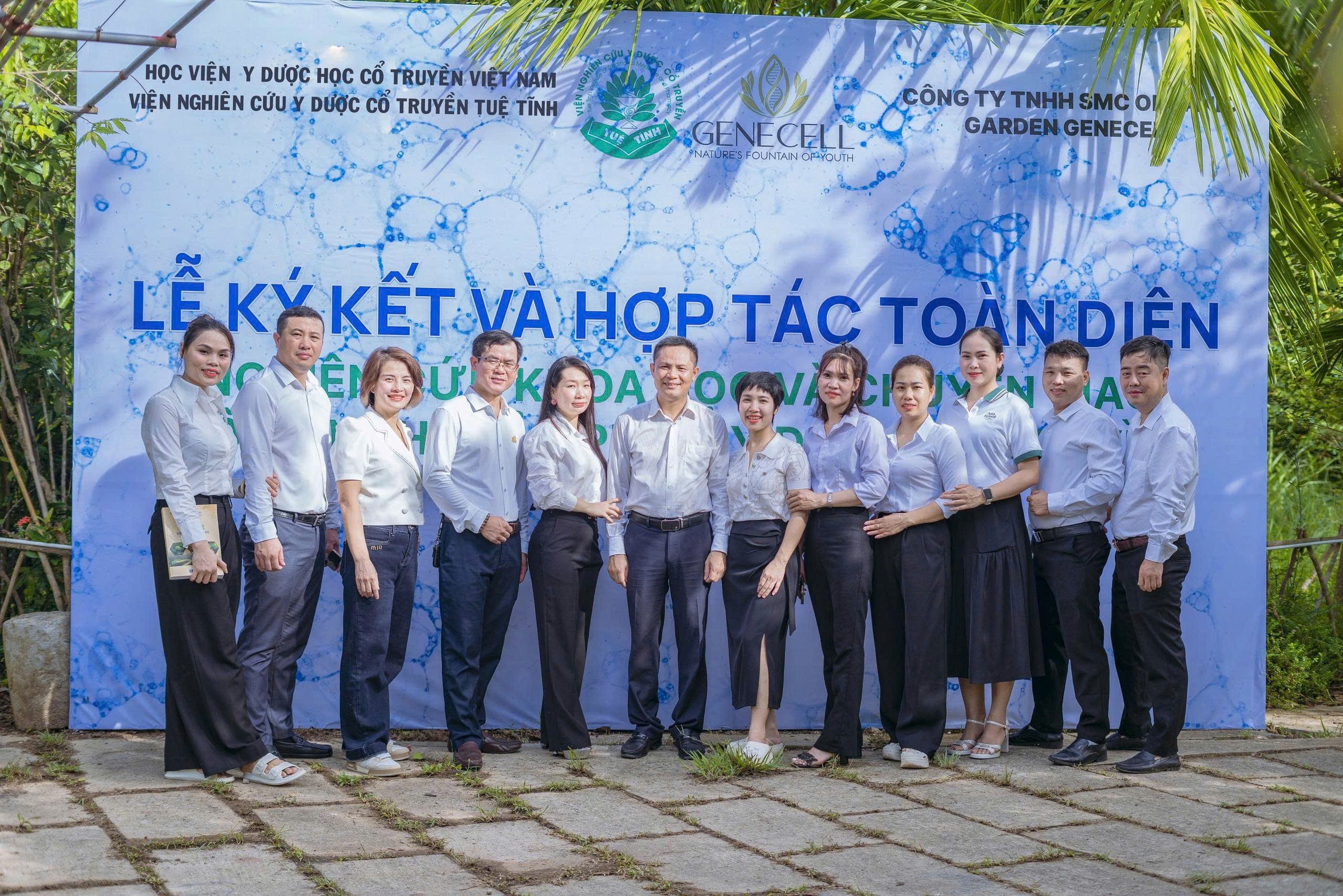 Viện nghiên cứu Y Dược cổ truyền Tuệ Tĩnh và SMC ORGANIC GARDEN hợp tác