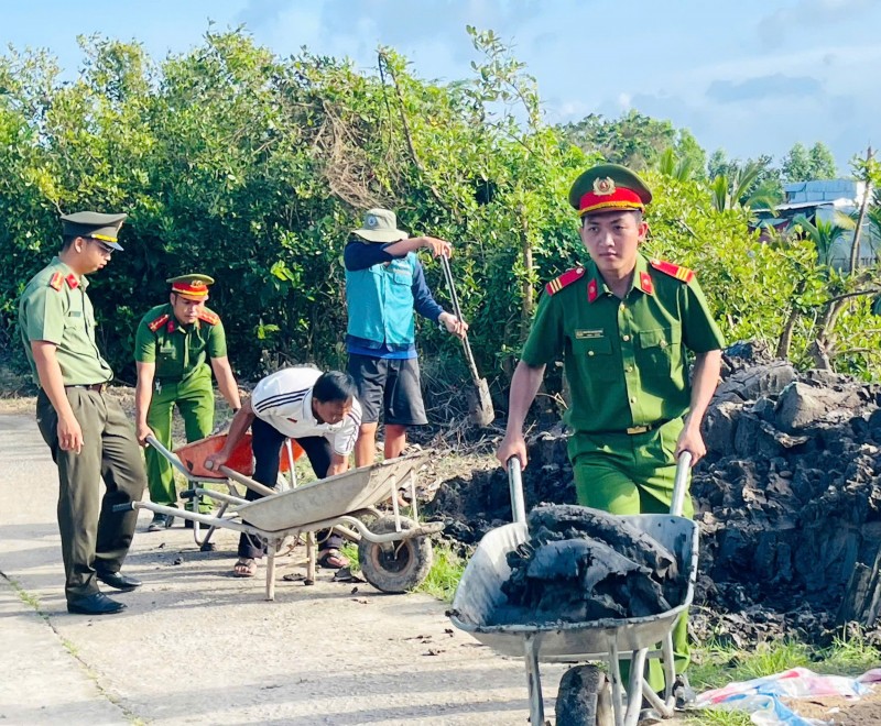 Tuổi trẻ Công an Cà Mau lan tỏa tinh thần “Nghĩa tình đồng đội”