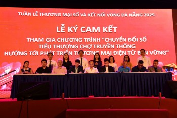 Đà Nẵng: Hỗ trợ tiểu thương chuyển đổi số, kết nối thương mại điện tử