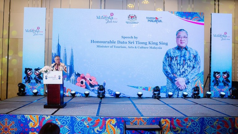 Việt Nam - Malaysia tăng tốc hợp tác du lịch hướng tới "Visit Malaysia 2026"