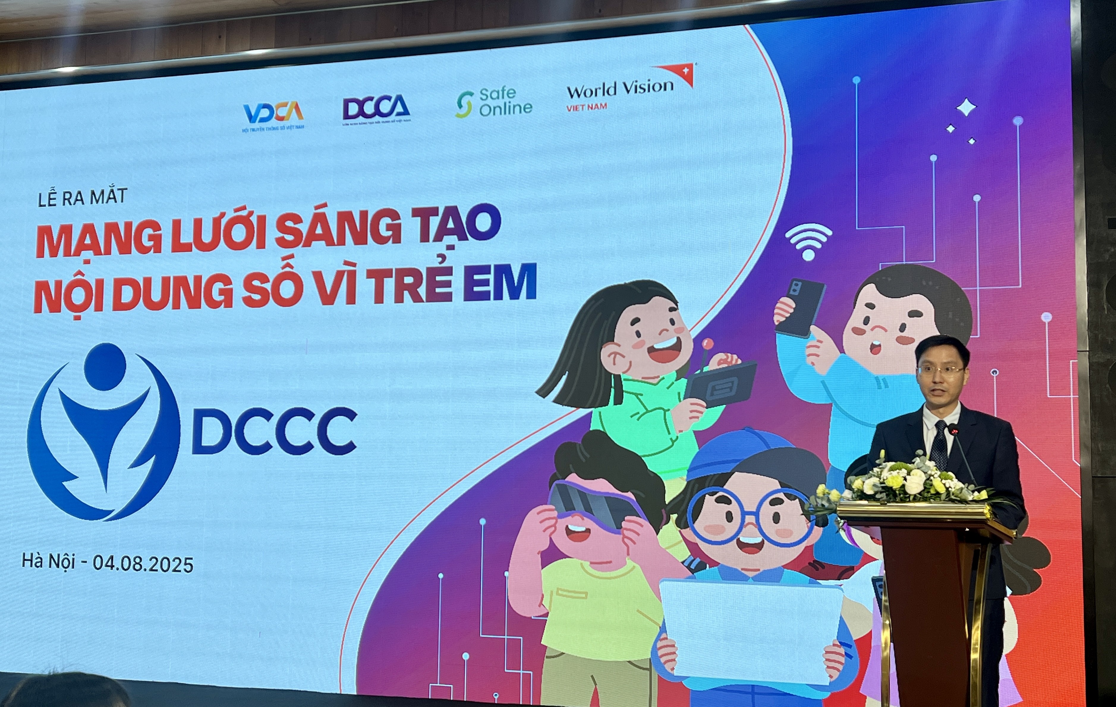 Ra mắt Mạng lưới Sáng tạo Nội dung số Vì trẻ em: Xây dựng môi trường mạng an toàn cho trẻ