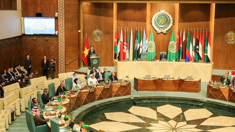 Chủ tịch nước Lương Cường thăm và phát biểu chính sách tại Liên đoàn Arab