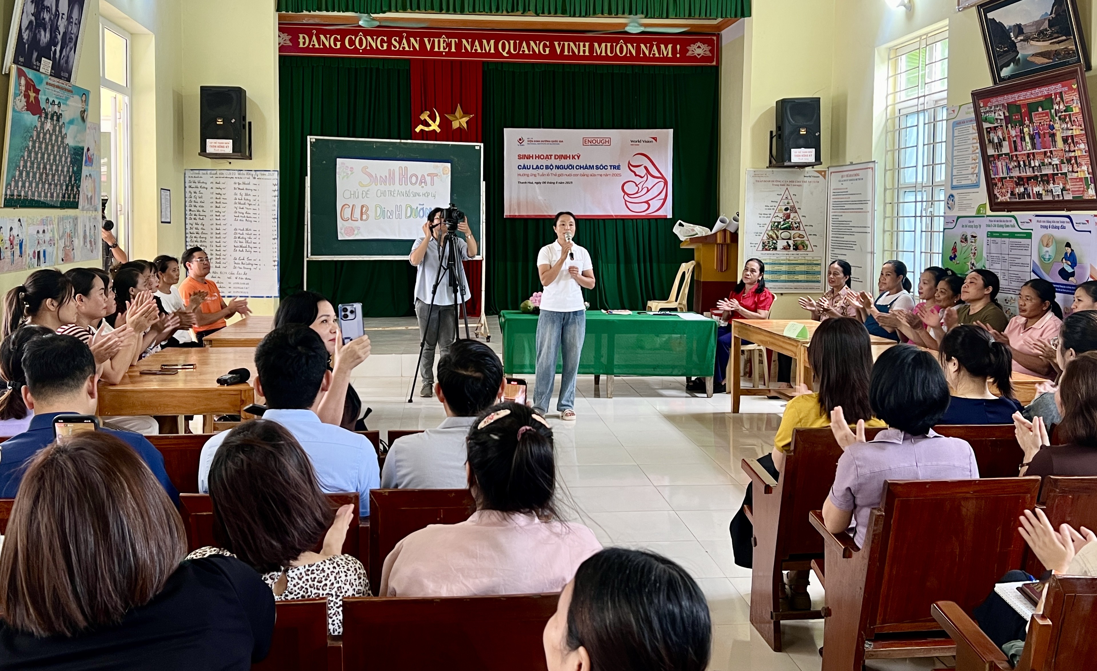 Câu lạc bộ chăm sóc trẻ em: cùng nhau nuôi con khỏe mạnh hơn