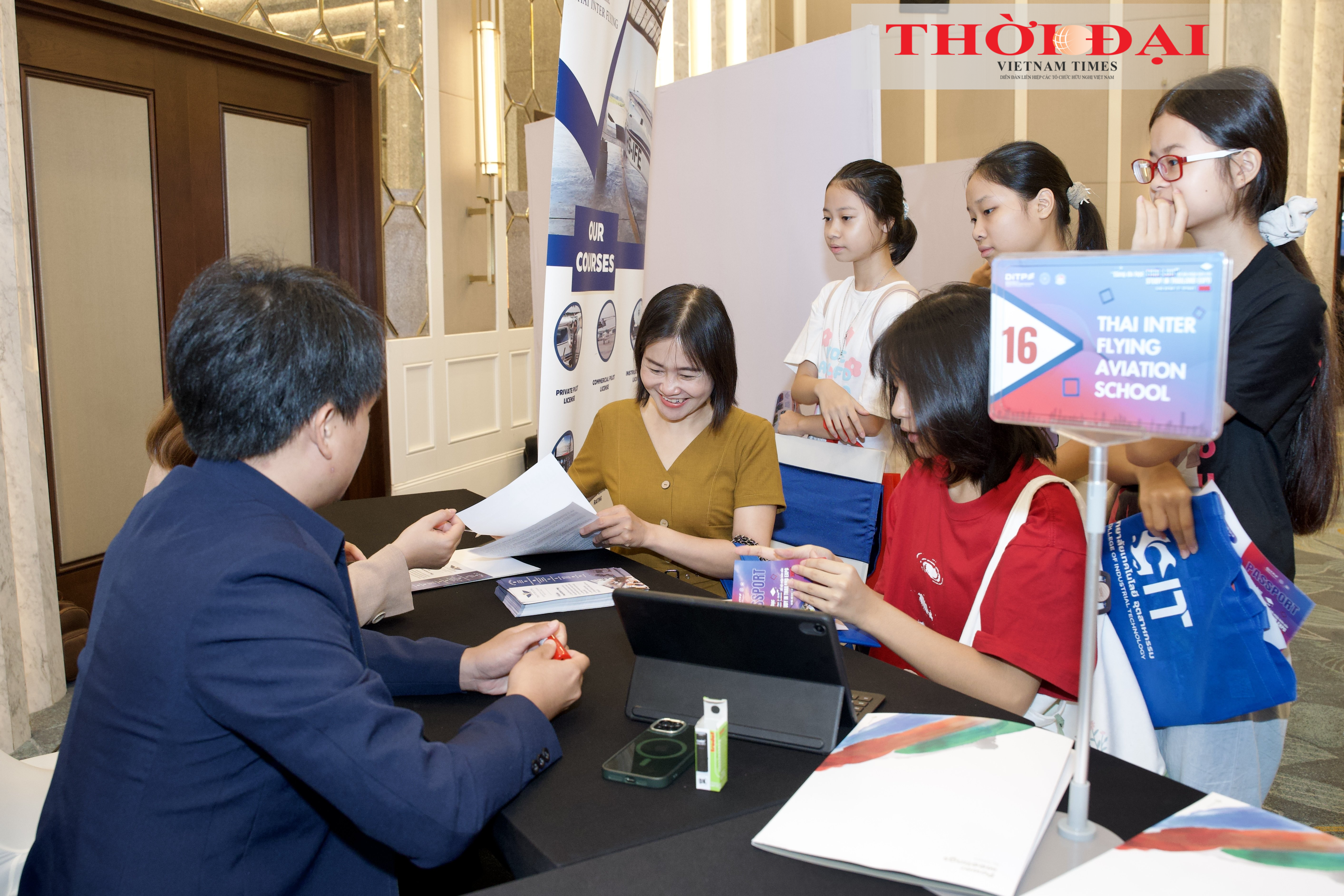 Giao lưu Du học Thái Lan 2025: Gần gũi, rộng mở cơ hội học bổng và việc làm