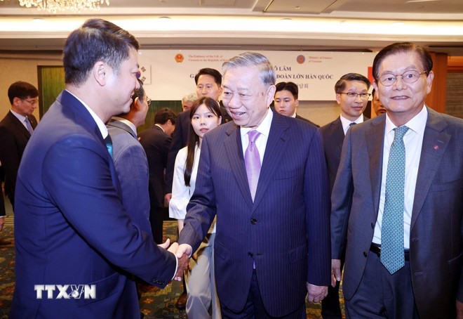 Tổng Bí thư: Việt Nam luôn ủng hộ và đồng hành cùng các doanh nghiệp Hàn Quốc