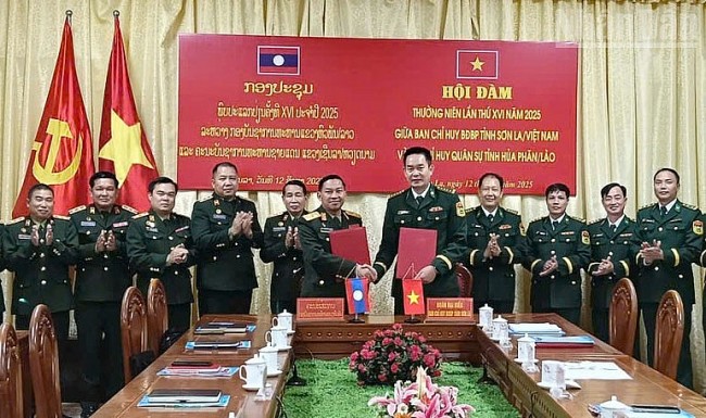 Tăng cường hợp tác bảo vệ biên giới, gắn kết tình hữu nghị Việt – Lào