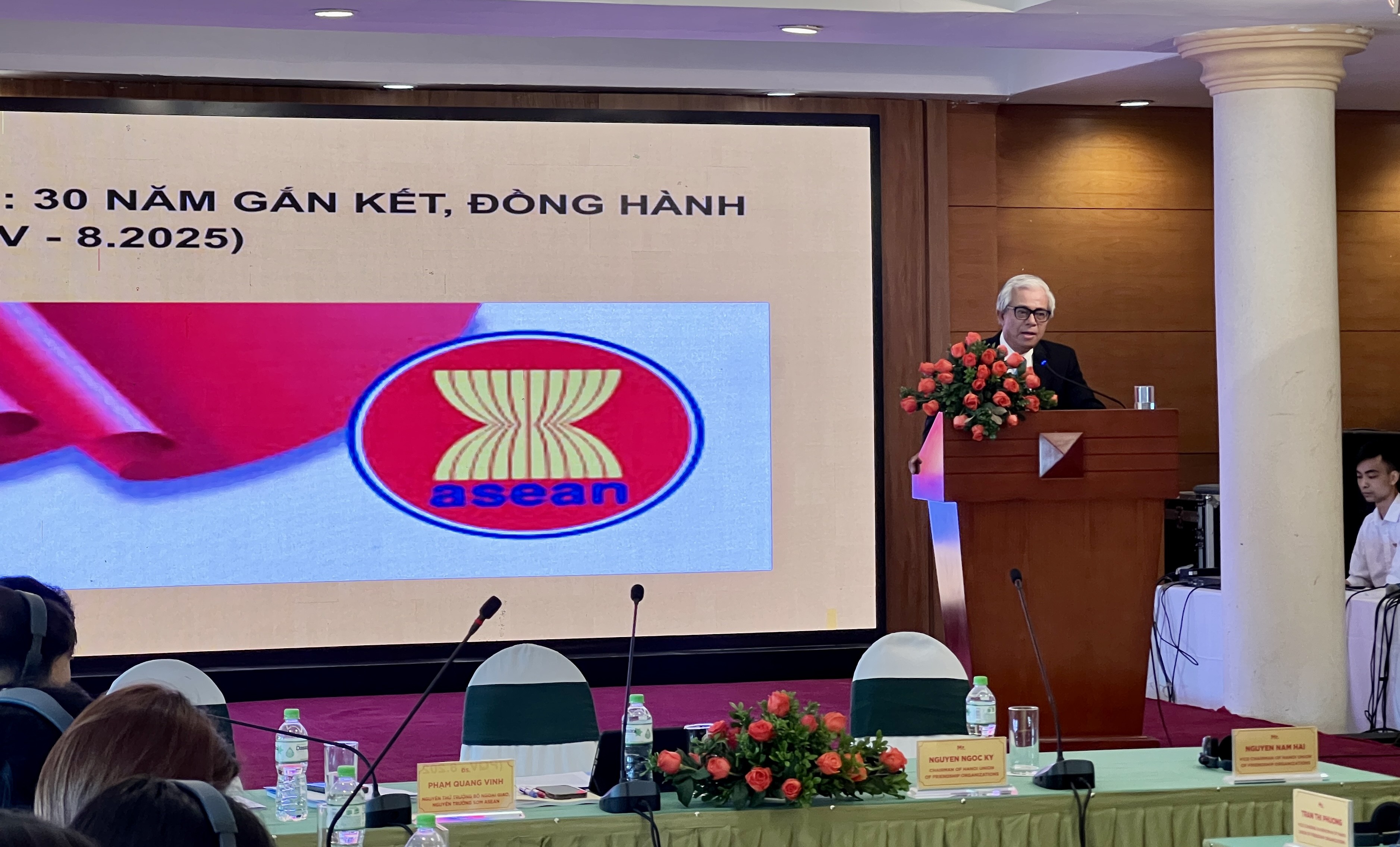 Nhiều đề xuất thúc đẩy hợp tác nhân dân Hà Nội - ASEAN