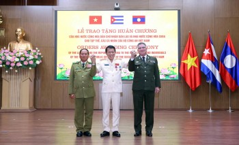 Ghi nhận đóng góp của Công an nhân dân Việt Nam trong quan hệ hữu nghị, hợp tác với Lào và Cuba