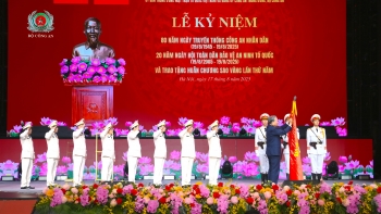 tong bi thu to lam xay dung cong an nhan dan co ban linh thep trai tim am