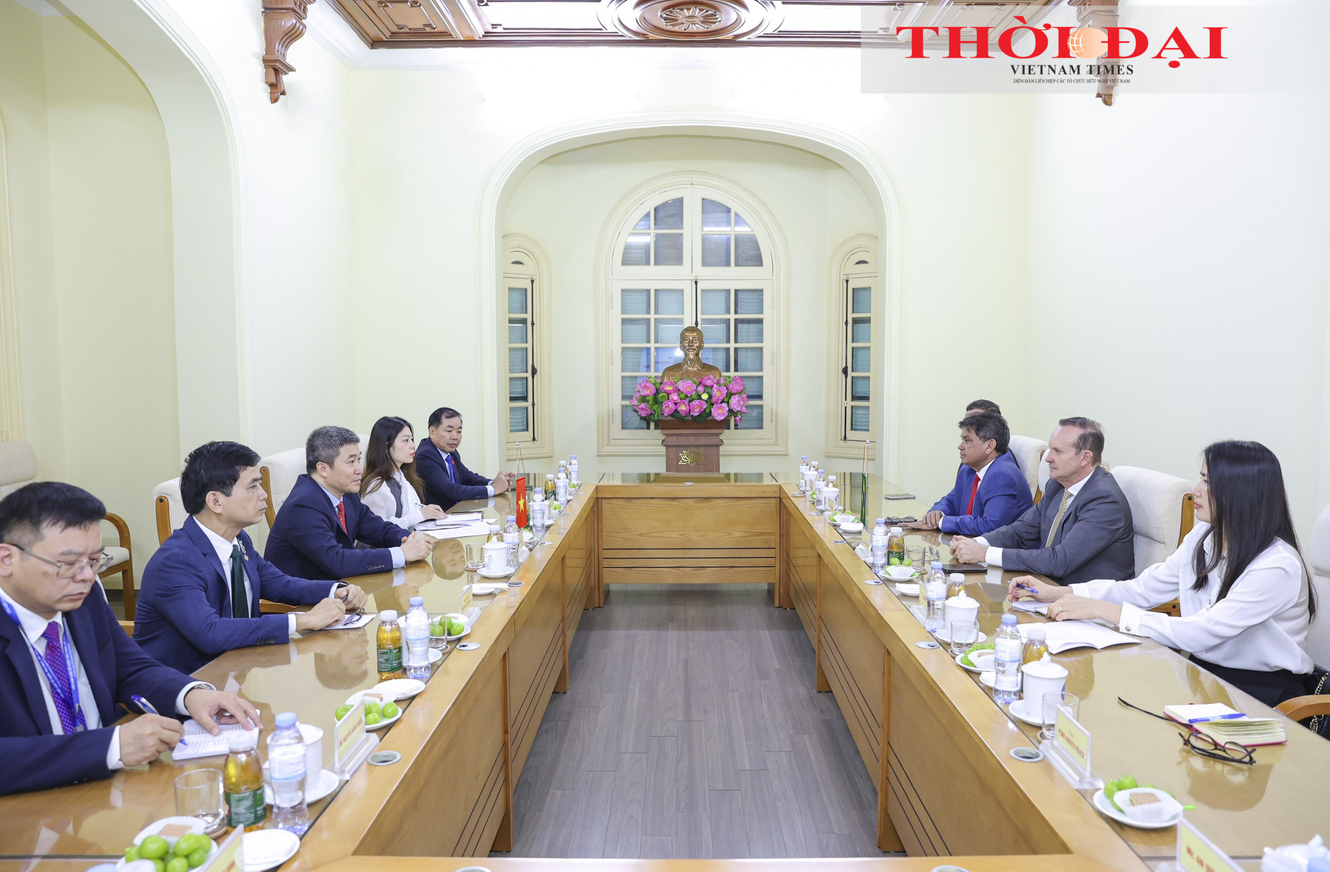 Chủ tịch Liên hiệp các tổ chức hữu nghị Việt Nam Phan Anh Sơn đã tiếp Đoàn Nhóm Nghị sĩ hữu nghị Brazil - Việt Nam