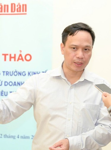 Lễ khởi công, khánh thành 250 dự án, công trình quy mô lớn không chỉ là hoạt động chào mừng kỷ niệm 80 năm Quốc khánh 2/9 mà còn là một tuyên bố mạnh mẽ về định hướng phát triển của Việt Nam: Một quốc gia kiên định với mục tiêu phát triển nhanh, bền vững, dựa trên nền tảng vững chắc của ổn định xã hội và hợp tác đa dạng nguồn lực. -﻿Tiến sĩ Nguyễn Quốc Việt-