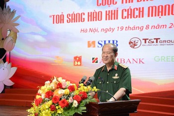 vinh danh 36 tac pham tai cuoc thi toa sang hao khi cach mang thang tam