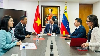 venezuela chuc viet nam mot tuong lai hoa binh thinh vuong va gianh them nhieu thang loi