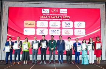 Đông Đô IVF Center lọt “Top 10 Thương hiệu nổi tiếng ASEAN 2025”, khẳng định vị thế y học Việt Nam trên bản đồ Quốc tế