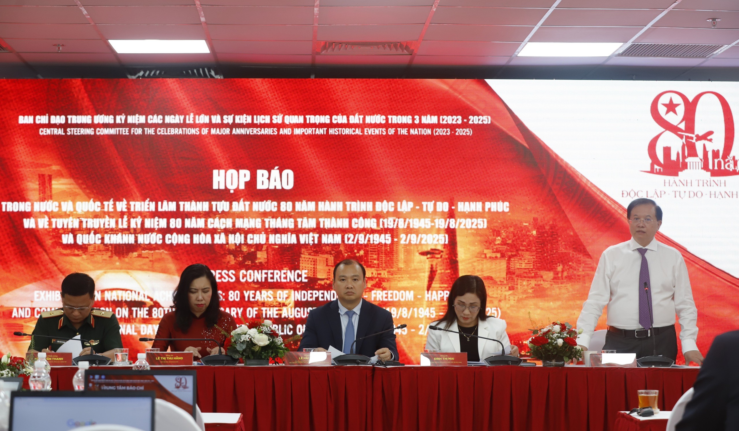 Lễ diễu binh, diễu hành Quốc khánh 2/9: Lần đầu tiên có khối kiều bào tham gia