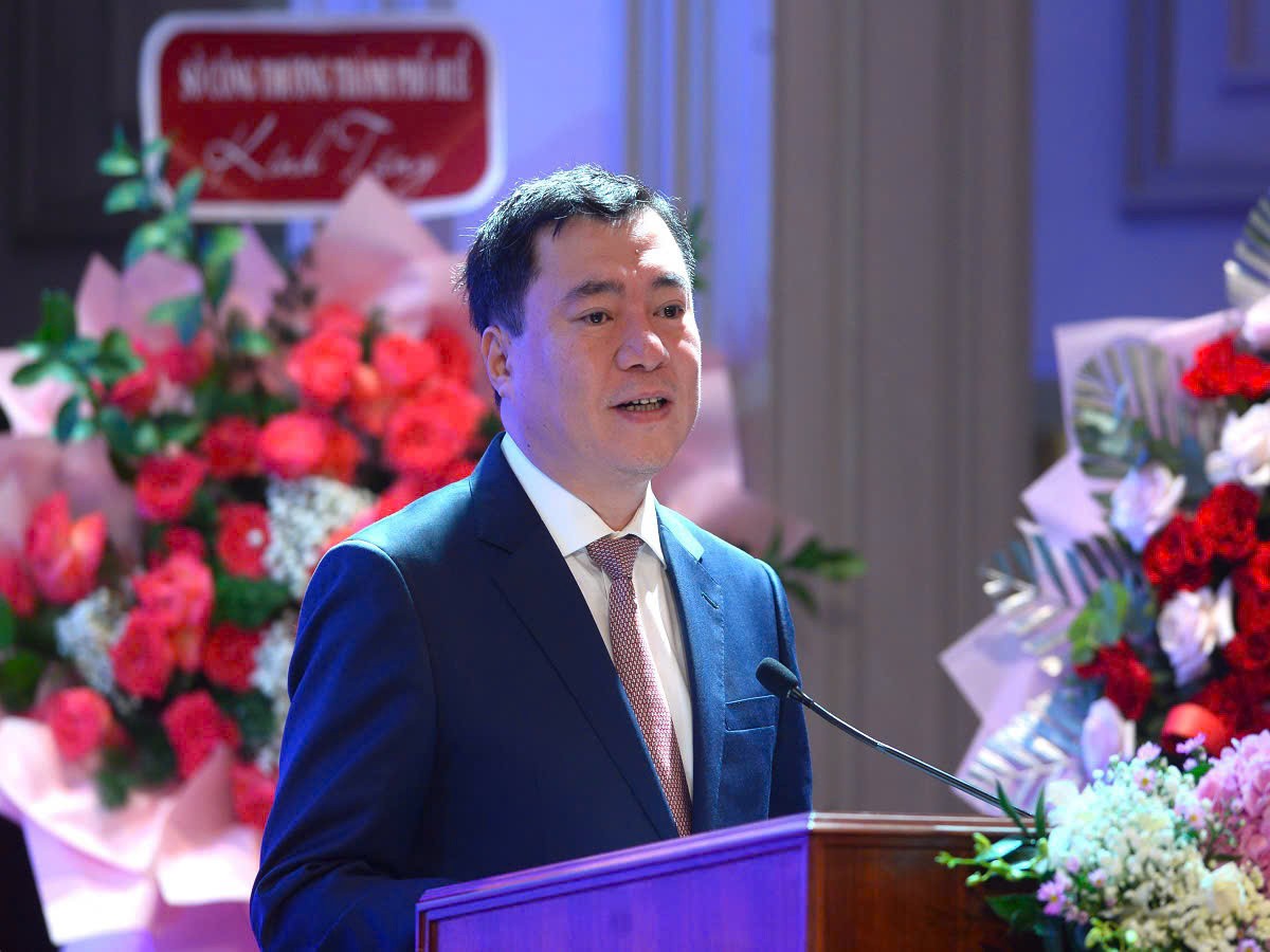Ông Nguyễn Sinh Nhật Tân, Thứ trưởng Bộ Công Thương phát biểu tại diễn đàn - Ảnh: VGP