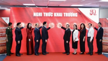 trien lam 80 nam hanh trinh doc lap tu do hanh phuc dau an rang ro cua dan toc viet nam