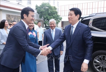 chu tich nuoc va thu tuong chinh phu gap mat dai bieu cac tang lop nhan dan
