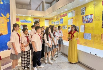 “Mùa thu Độc lập” - Lần đầu tiên giới thiệu những hiện vật quý của Chủ tịch Hồ Chí Minh