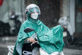 Thời tiết hôm nay (29/8): Áp thấp nhiệt đới gần bờ gây mưa lớn tại nhiều khu vực