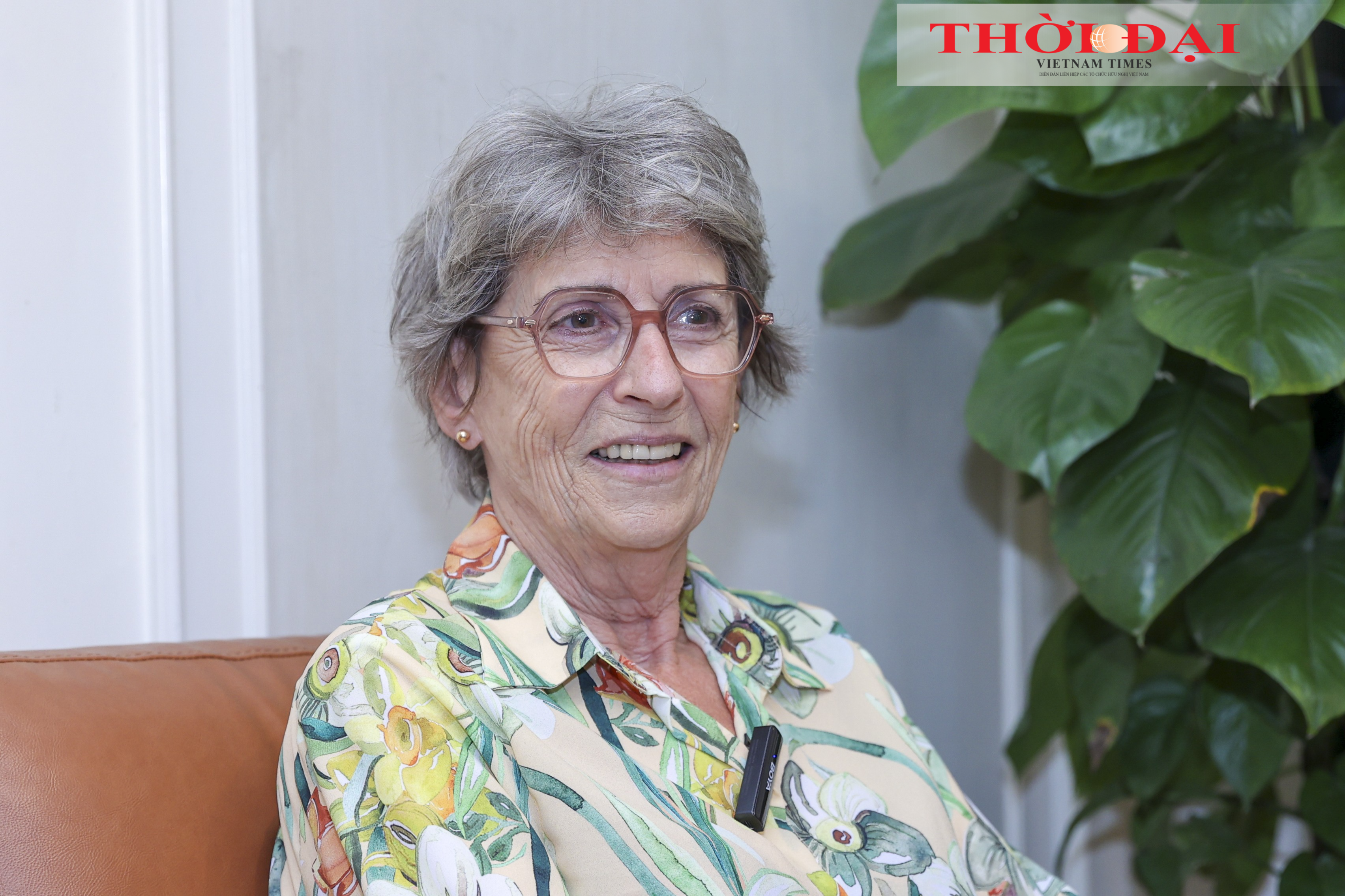 Bà Elisabeth Helfer Aubrac, con gái đỡ đầu của Bác Hồ. (Ảnh: Đinh Hòa)
