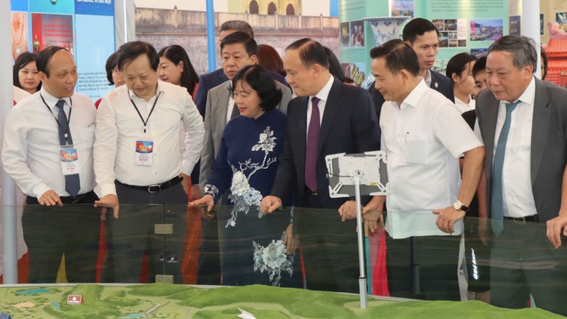 Hà Nội: Dấu ấn ngàn năm, khát vọng tương lai qua hai không gian triển lãm đặc sắc