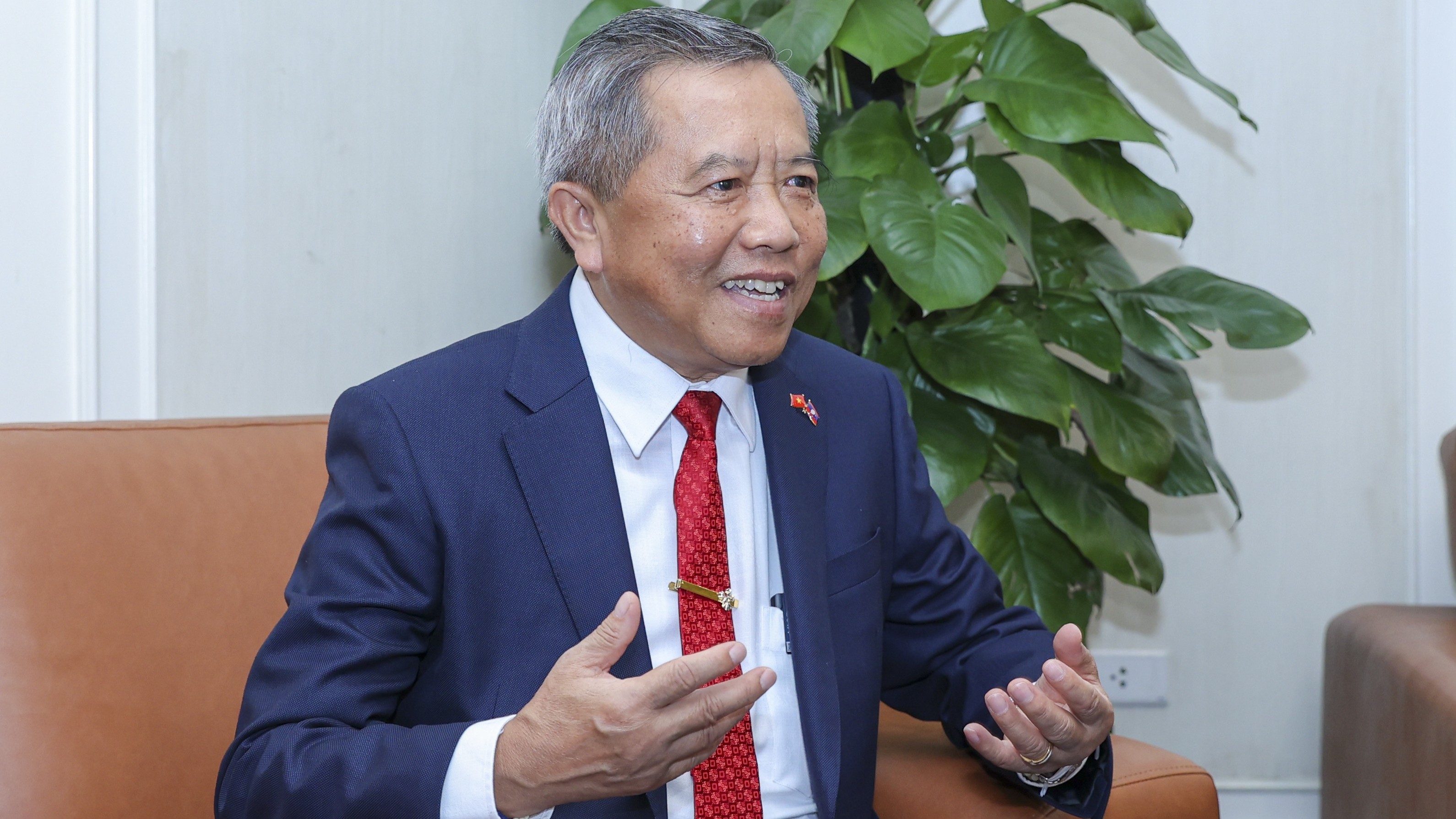 Ông Boviengkham Vongdara: Tôi ấn tượng trước sự lớn mạnh và tinh thần đoàn kết của Việt Nam