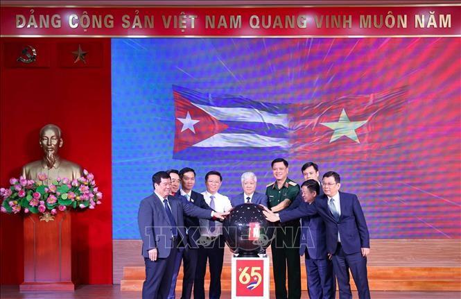 Chương trình diễn ra trong 65 ngày (13/8 - 16/10/2025) nhằm huy động nguồn lực hỗ trợ nhân dân Cuba vượt qua khó khăn và vun đắp tình hữu nghị đặc biệt giữa hai dân tộc. Ảnh: Thanh Tùng/TTXVN