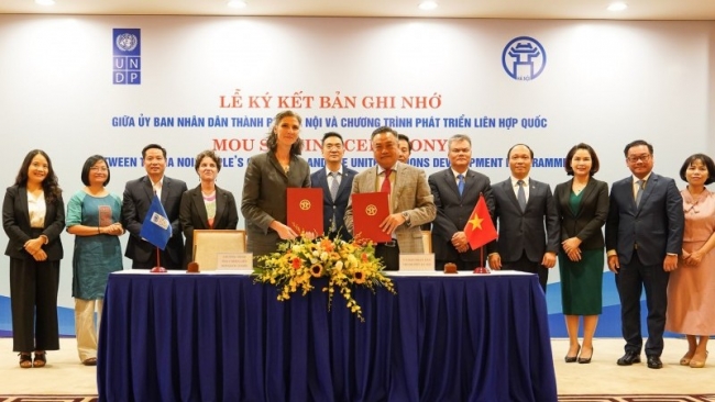 Đẩy mạnh hợp tác về chuyển đổi xanh, phát triển kinh tế hiện đại