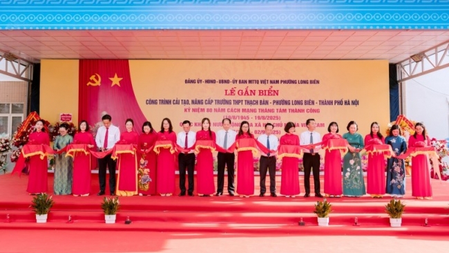 Phường Long Biên gắn biển công trình chào mừng 80 năm Quốc khánh 2/9