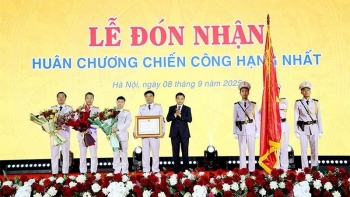 hai quan viet nam 80 nam dong hanh cung su tang truong kinh te