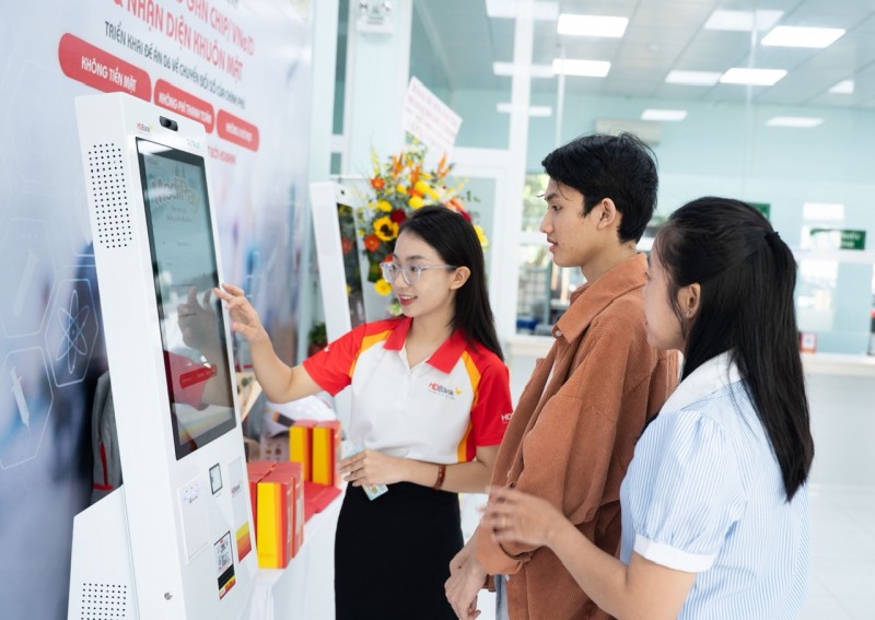 HDBank vận hành hệ thống Kiosk y tế thông minh tại Viện Pasteur TP Hồ Chí Minh