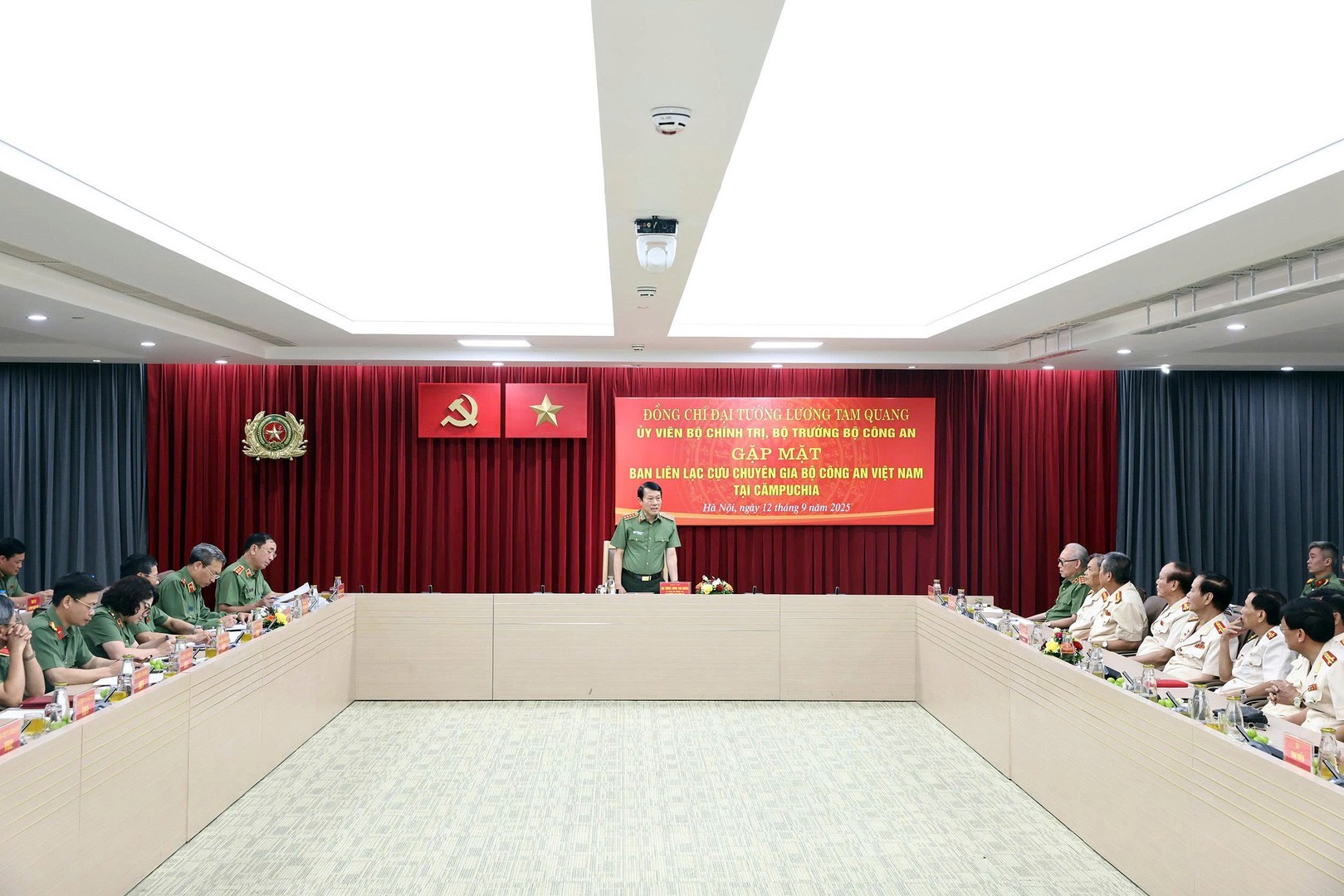 gặp mặt Ban liên lạc cựu chuyên gia Bộ Công an Việt Nam tại Campuchia – Đoàn K79.