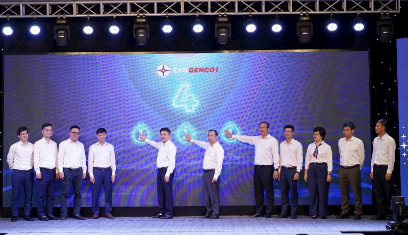 Nghi thức chính thức khởi động Hành trình đổi mới sáng tạo, phát triển nguồn nhân lực và văn hoá doanh nghiệp giai đoạn 2025–2030
