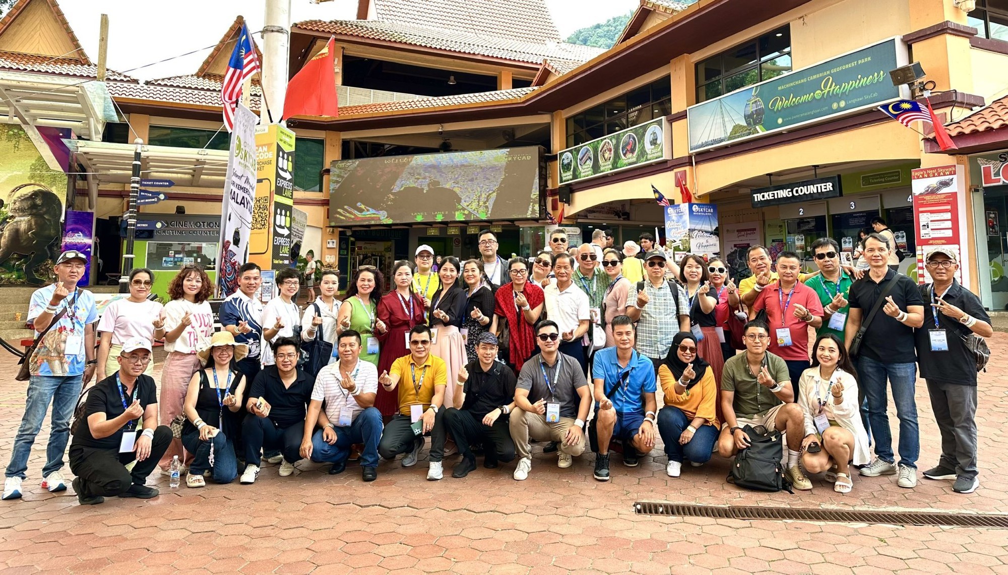 Còn nhiều dư địa hợp tác phát triển du lịch giữa Việt Nam và Malaysia