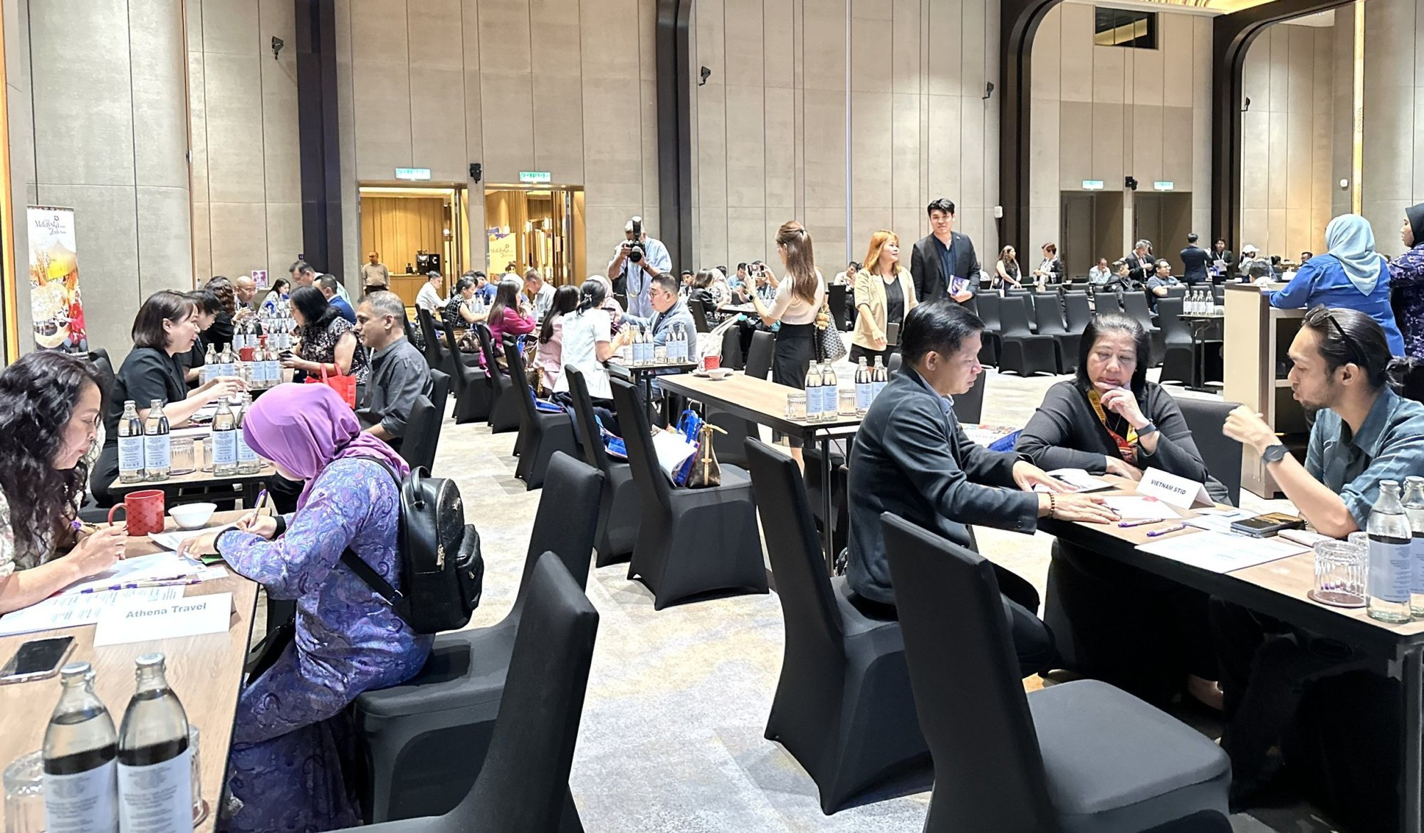 Còn nhiều dư địa hợp tác phát triển du lịch giữa Việt Nam và Malaysia