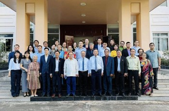 Phát triển tiếng Việt, giáo dục thế hệ trẻ để gắn kết cộng đồng người Việt tại Lào