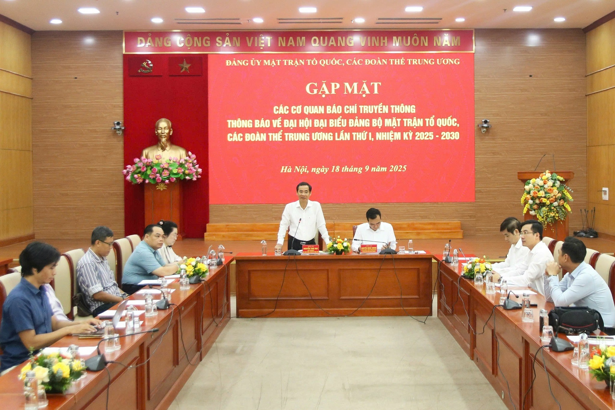  ông Nguyễn Thái Học, Phó Bí thư Đảng ủy MTTQ, các đoàn thể Trung ương