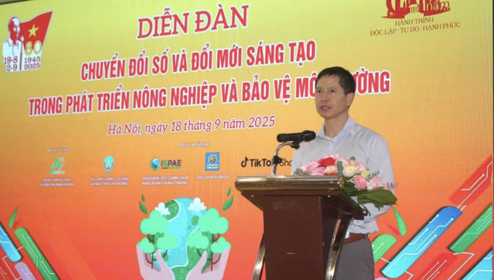 Ông Nguyễn Minh Tiến, Giám đốc Trung tâm Xúc tiến thương mại Nông nghiệp. (Ảnh: VOV.VN)