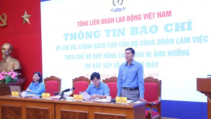 Triển khai chính sách cho 425 cán bộ công đoàn bị ảnh hưởng do sắp xếp bộ máy