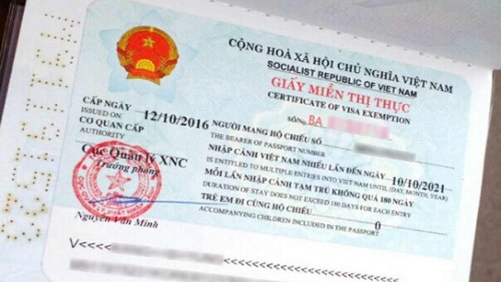 Giảm thời gian cấp Giấy miễn thị thực xuống còn một ngày