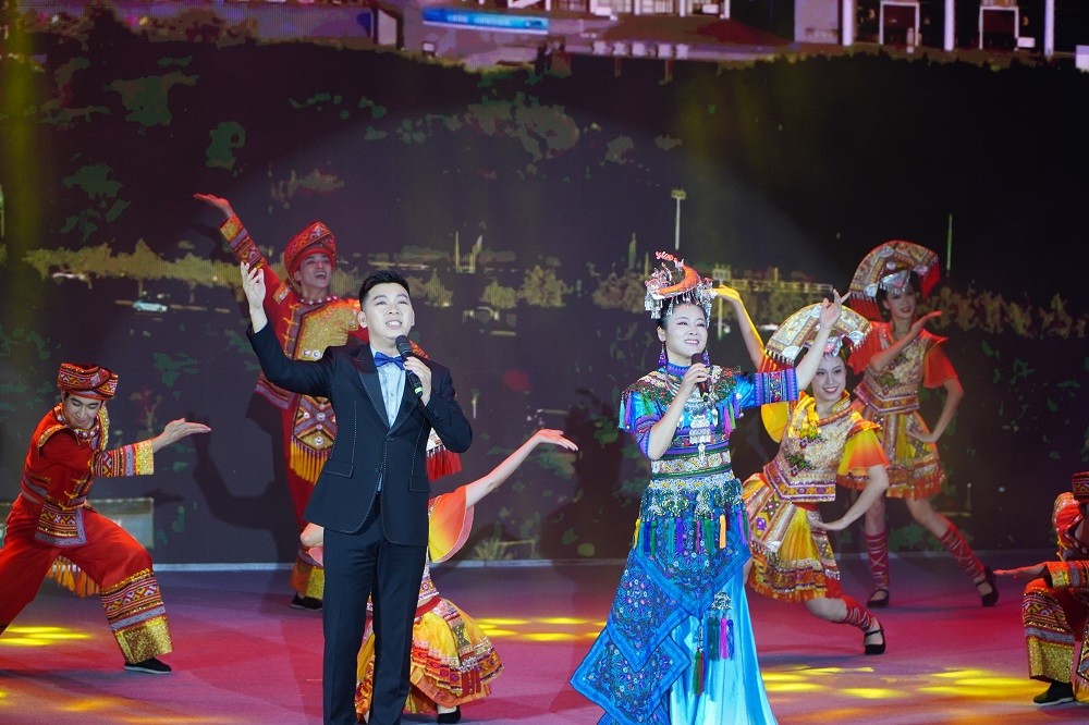 Một tiết mục biểu diễn tại chương trình. (Ảnh: Cổng thông tin điện tử thành phố Đà Nẵng)