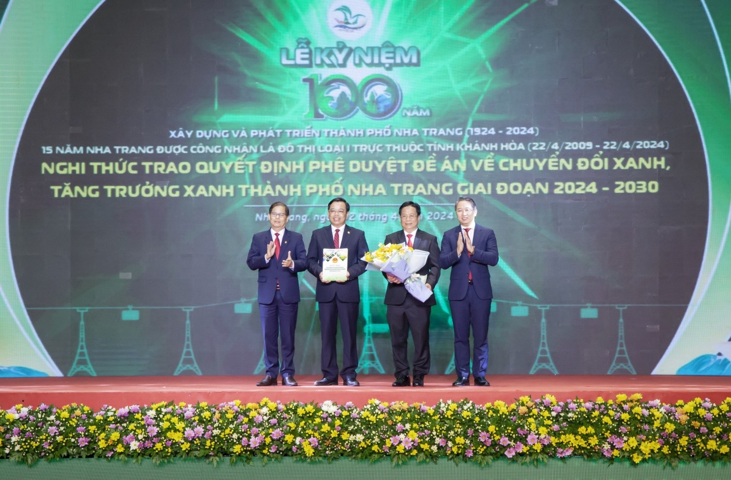 VinUni “chiến thắng kép” tại ESG Business Awards 2025